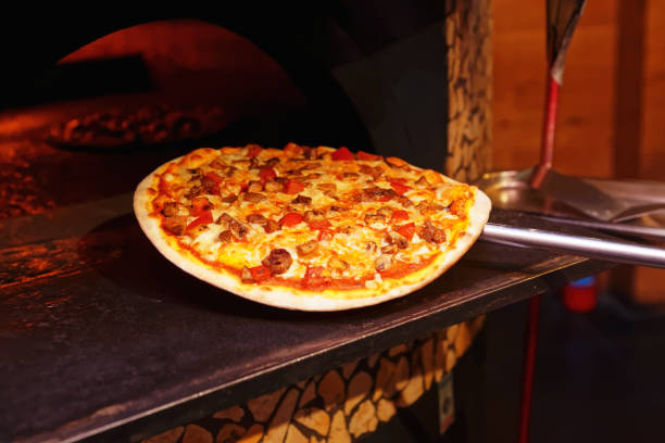 Understanding Pizza Warmer Technology and Design